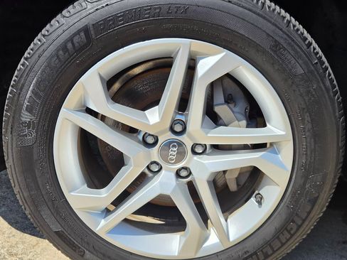 Used 2018 Audi Q5 2.0T Premium AWD/4WD image 9