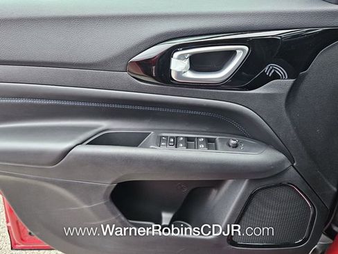 New 2026 Jeep Compass Latitude image 27