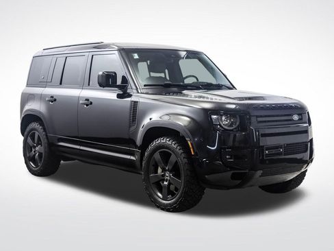 Used 2022 Land Rover Defender 110 XS Edition AWD/4WD image 7