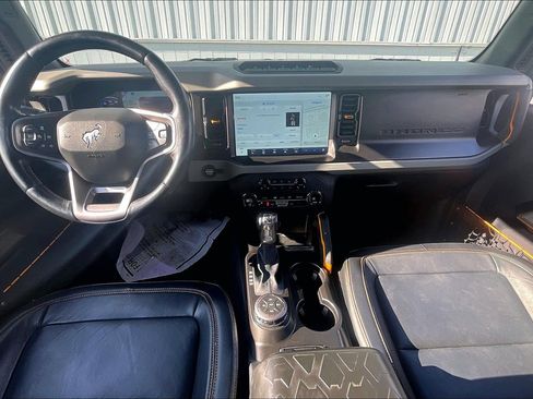 Used 2021 Ford Bronco Badlands image 19