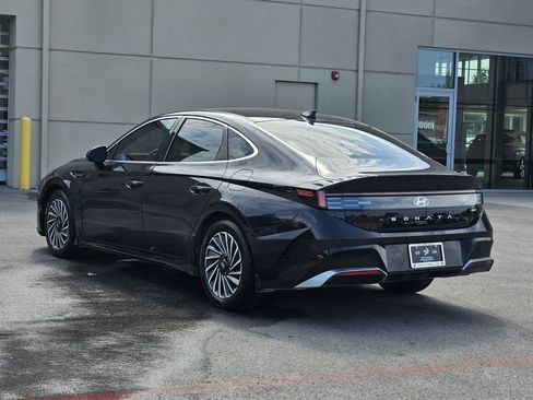 Certified 2024 Hyundai Sonata SEL FWD image 3