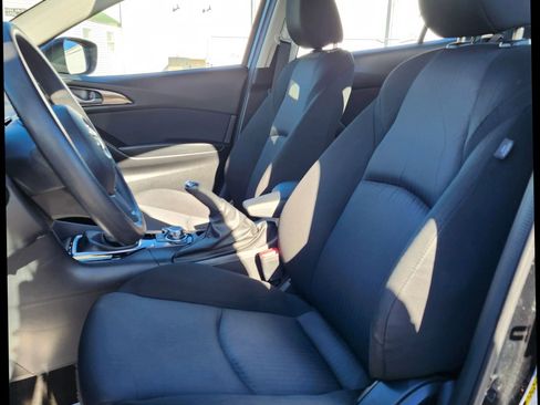 Used 2016 MAZDA MAZDA3 i Sport image 8
