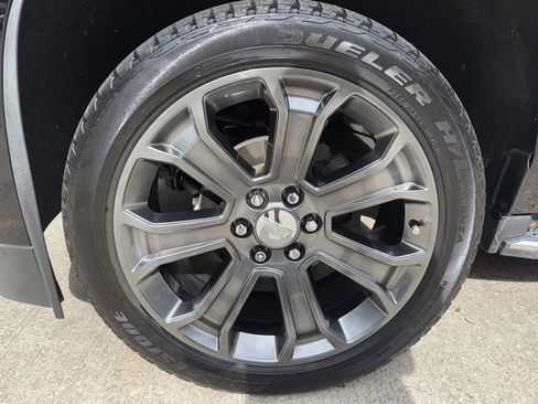 Used 2020 Cadillac Escalade 2WD image 45