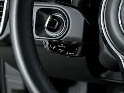 Used 2023 Porsche Cayenne GTS AWD/4WD image 31