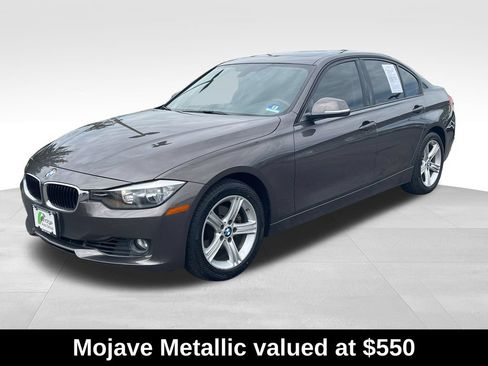 Used 2014 BMW 328i xDrive Sedan AWD/4WD image 4