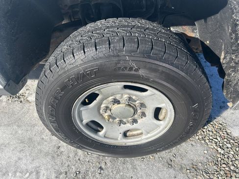 Used 2017 Chevrolet Silverado 2500 W/T w/ WT Fleet Convenience Package image 8