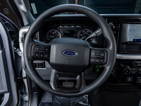 Used 2026 Ford F350 XLT image 19