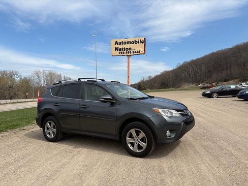 Used 2015 Toyota RAV4 XLE image 1