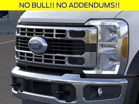 New 2026 Ford F550 4x4 Crew Cab image 18
