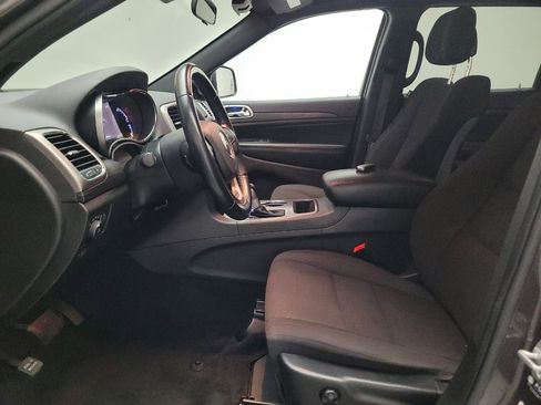 Used 2021 Jeep Grand Cherokee Laredo AWD/4WD image 17