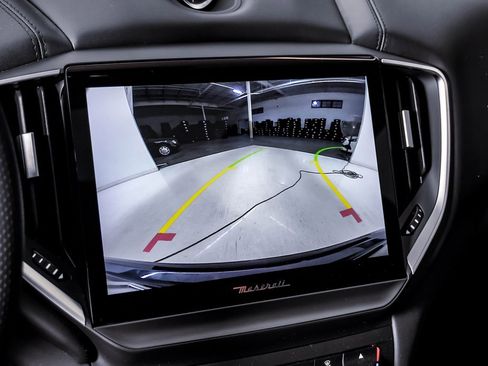 Used 2024 Maserati Ghibli Trofeo image 26