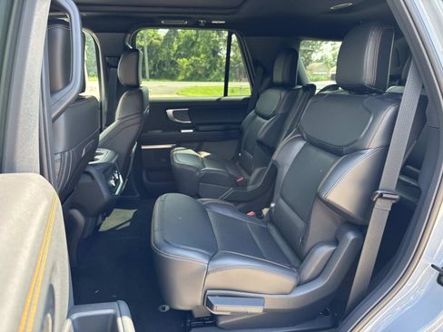 New 2025 Ford Expedition Tremor image 7