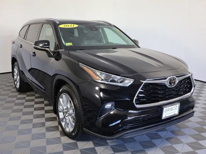 Used 2021 Toyota Highlander Limited