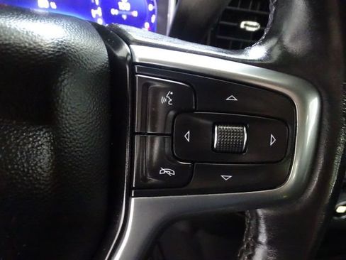 Certified 2022 Chevrolet Silverado 1500 LT w/ Z71 Off-Road Package AWD/4WD image 8