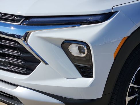 New 2026 Chevrolet TrailBlazer LT w/ Driver Confidence Package image 6