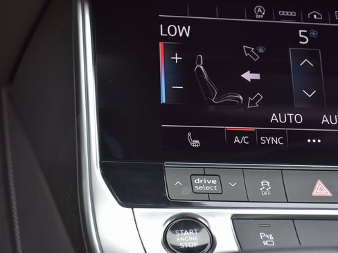 Used 2024 Audi A6 Premium Plus image 25