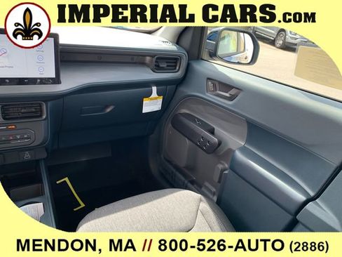 New 2025 Ford Maverick XLT w/ XLT Luxury Package image 18