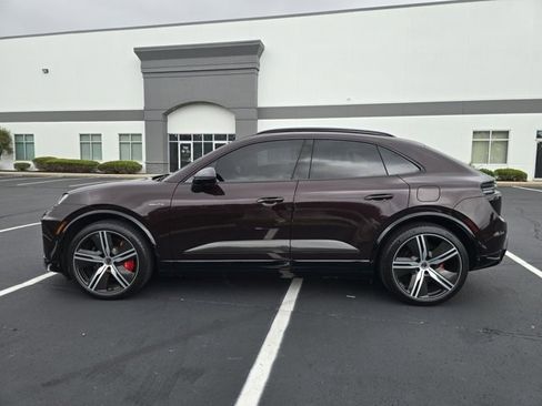 Used 2024 Porsche Macan Turbo Electric image 10