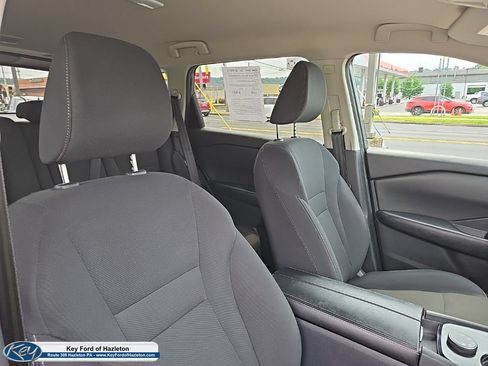 Used 2024 Nissan Rogue S AWD/4WD image 19