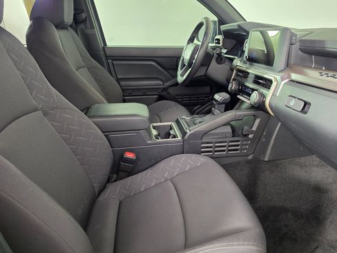 Used 2024 Toyota Tacoma SR5 RWD image 41
