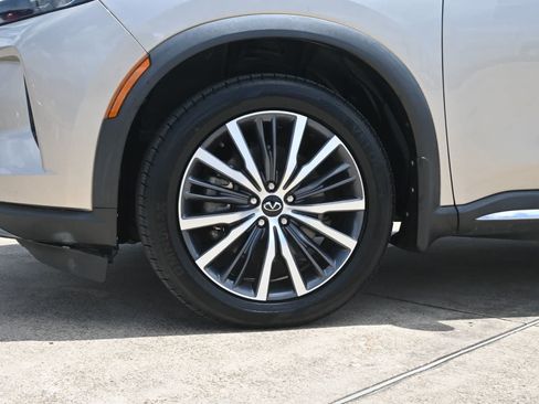 Used 2023 INFINITI QX60 Sensory w/ Cargo Package AWD/4WD image 24