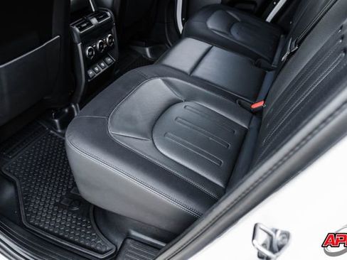 Used 2022 Land Rover Defender 110 X-Dynamic HSE image 74