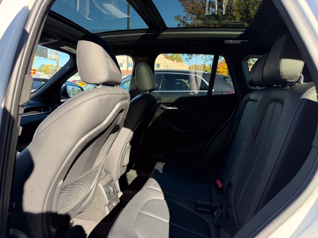 Used 2018 BMW X1 xDrive28i AWD/4WD image 26