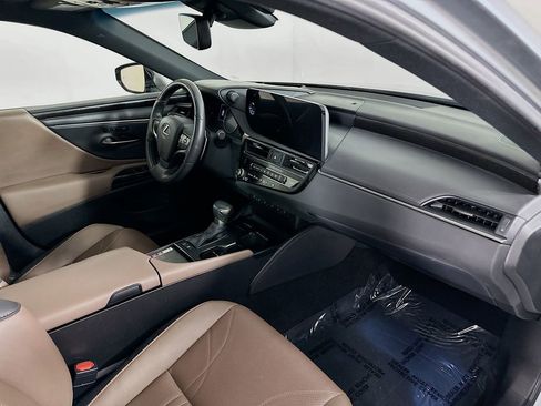Used 2023 Lexus ES 300h w/ Accessory Package (Z1) FWD image 38