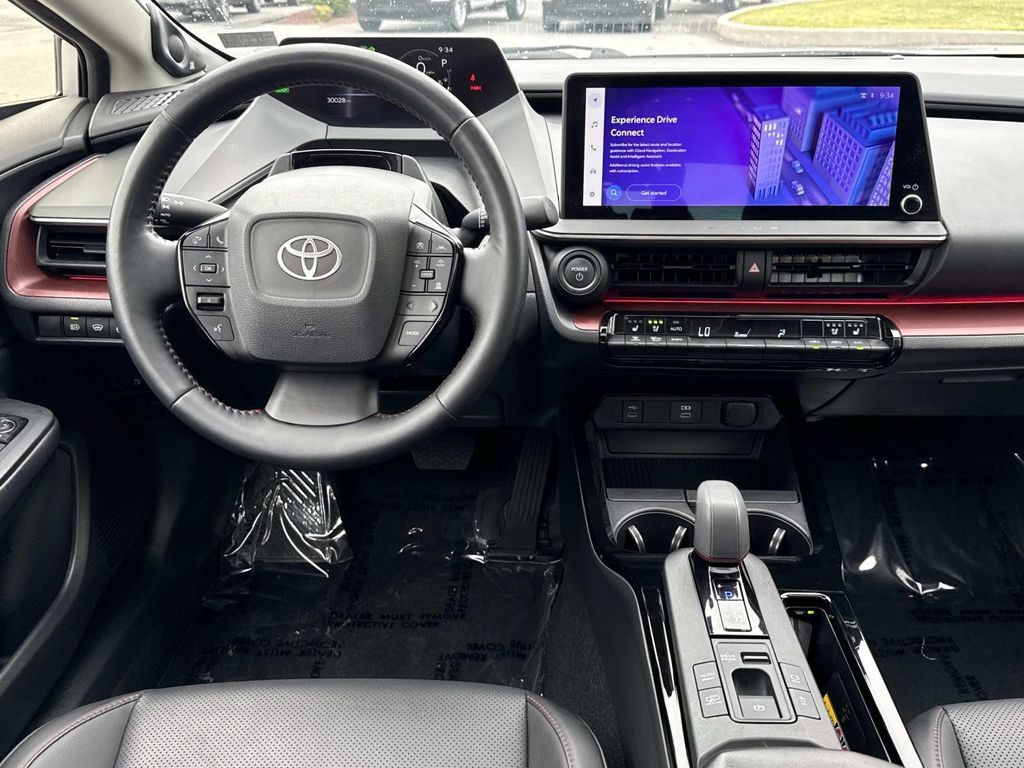 Used 2024 Toyota Prius Prime Premium FWD image 3