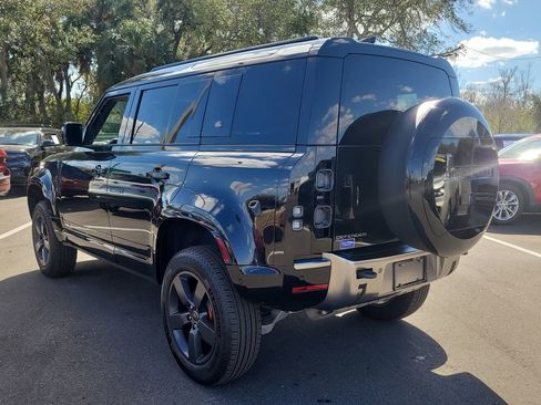 Used 2020 Land Rover Defender 110 X image 3