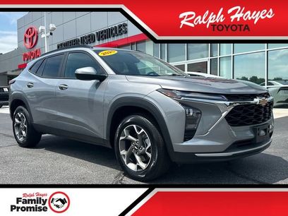 Used 2025 Chevrolet Trax LT w/ LT Convenience Package