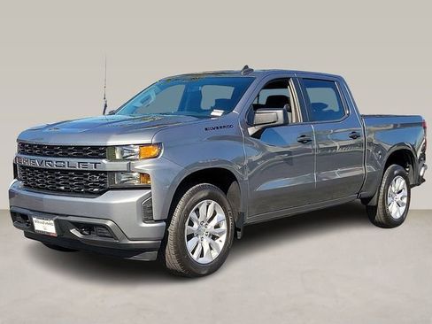 Used 2020 Chevrolet Silverado 1500 Custom w/ Custom Value Package image 5