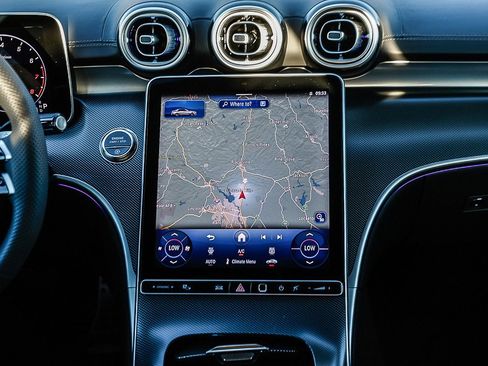 New 2025 Mercedes-Benz C 300 4MATIC Sedan image 11