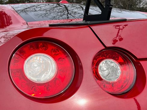 Used 2009 Nissan GT-R Premium image 17