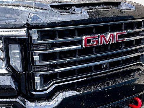 Used 2022 GMC Sierra 2500 AT4 w/ AT4 Preferred Package AWD/4WD image 29