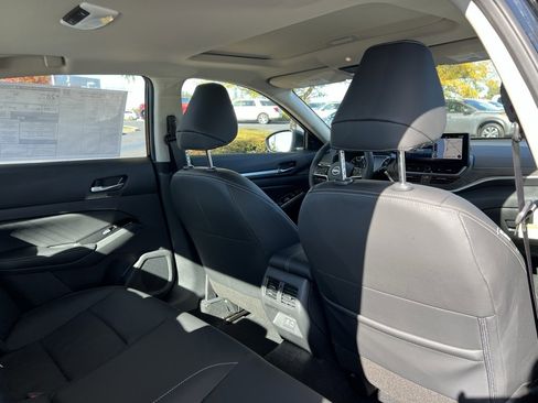 New 2025 Nissan Altima 2.5 SL image 26