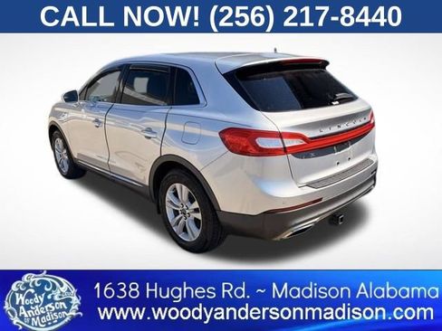 Used 2017 Lincoln MKX Premiere FWD image 4