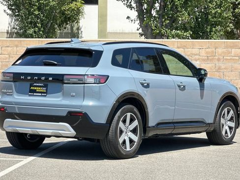 Used 2024 Honda Prologue Touring image 4