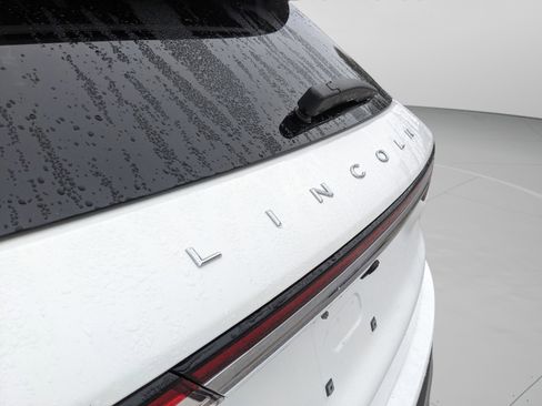 Used 2021 Lincoln Corsair Reserve image 39