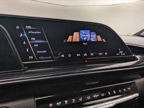 Used 2021 Cadillac Escalade Sport w/ Driver Assist Tech Package image 29