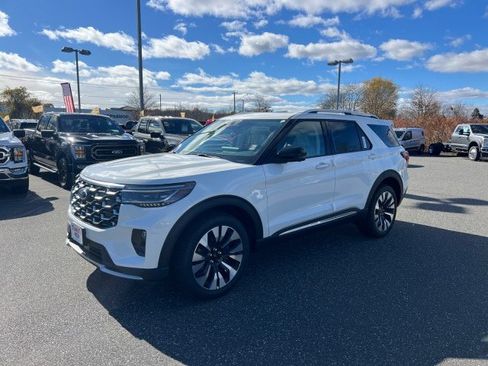 New 2026 Ford Explorer Platinum w/ LUX Leather Package AWD/4WD image 10