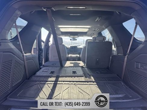 Used 2021 Chevrolet Tahoe Z71 w/ Z71 Signature Package image 22