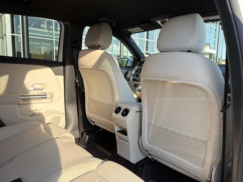 Certified 2026 Mercedes-Benz GLA 250 4MATIC image 17