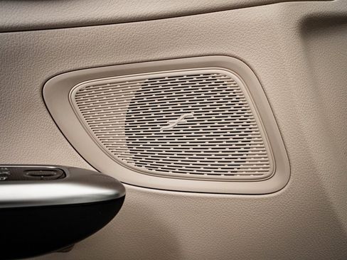 New 2026 Mercedes-Benz C 300 4MATIC Sedan image 27