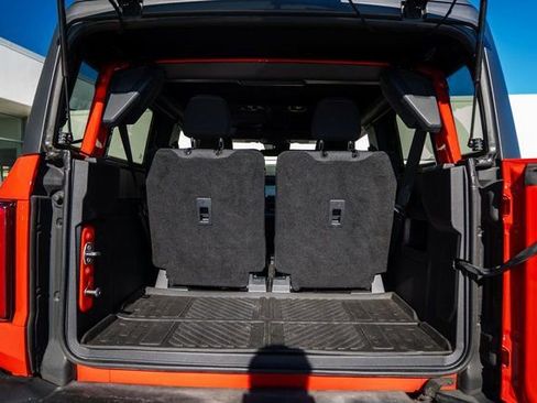 Used 2021 Ford Bronco Wildtrak AWD/4WD image 32