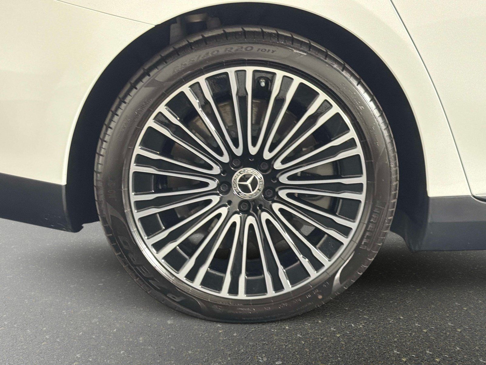 Used 2026 Mercedes-Benz EQE 320+ Sedan image 19