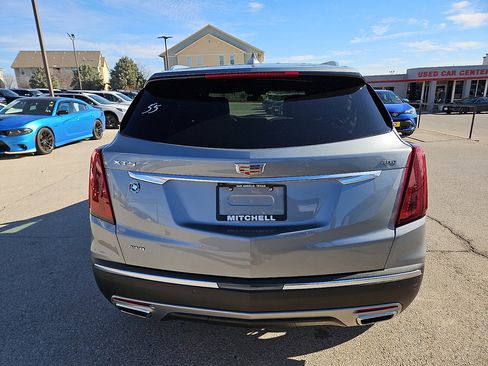 Used 2025 Cadillac XT5 Premium Luxury image 4