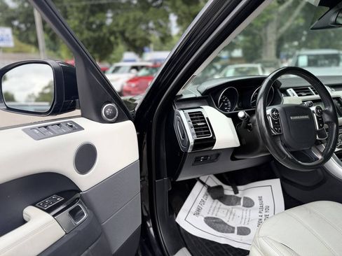Used 2015 Land Rover Range Rover Sport HSE AWD/4WD image 9