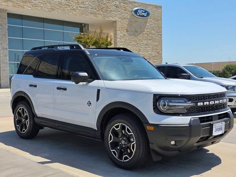 New 2026 Ford Bronco Sport Outer Banks w/ Outer Banks Tech Package+ AWD/4WD image 22