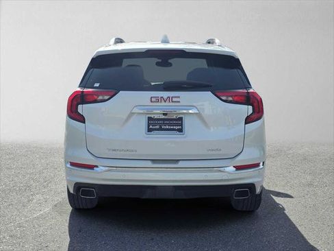 Used 2020 GMC Terrain Denali w/ LPO, Cargo Package AWD/4WD image 4